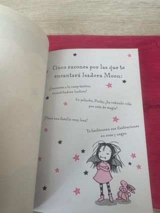 Isadora Moon se mete en un lío de Harriet M.