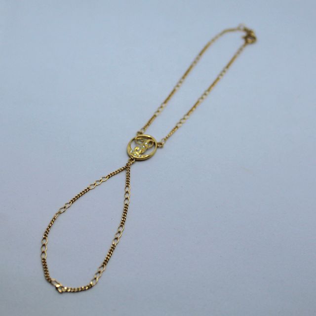 Pulsera de oro de 18k. Peso: 3.23 gr.