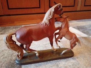 Sculture in legno ANRI H. Diller Cavalli