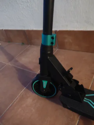 Patinete eléctrico RCB