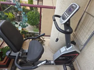 Bicicleta Estática Reclinada Sportplus.
