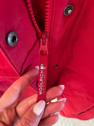 Woolrich Giacca Rossa con Cappuccio