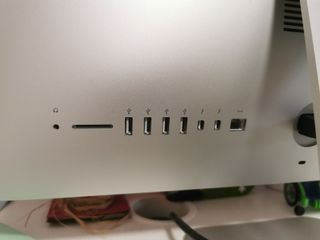 Ordenador Apple iMac A1418 21.5 i5 8GB RAM 1TB