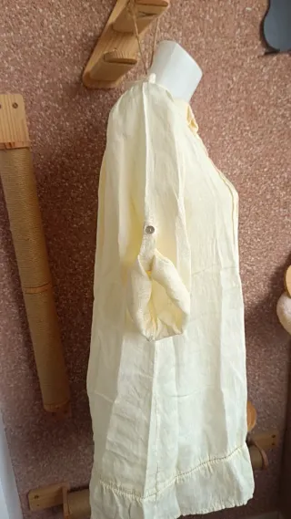 Vestido camisero 100% lino amarillo con pinzas