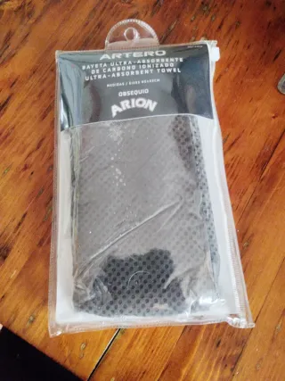 Toalla Artero Ultra-Absorbente Carbono Ionizado