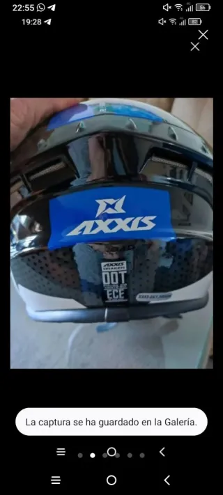 Casco de moto negro y amarillo,azul y negro,verde