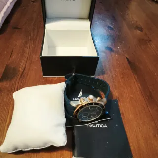 Orologio Nautica Uomo Nero e Oro