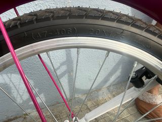 Bicicleta Denbike infantil rosa y blanca