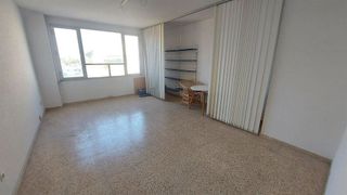 Oficina en venta en Gràcia en Sabadell