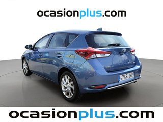 Toyota Auris 120T Active 85 kW (116 CV)