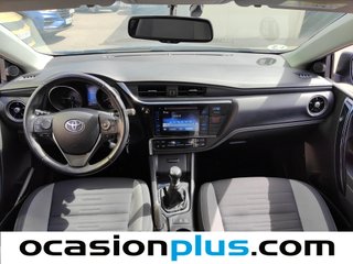 Toyota Auris 120T Active 85 kW (116 CV)