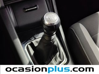 Toyota Auris 120T Active 85 kW (116 CV)