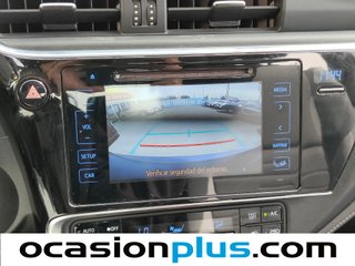 Toyota Auris 120T Active 85 kW (116 CV)