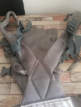 Mochila Portabebés Ergonómica Gris
