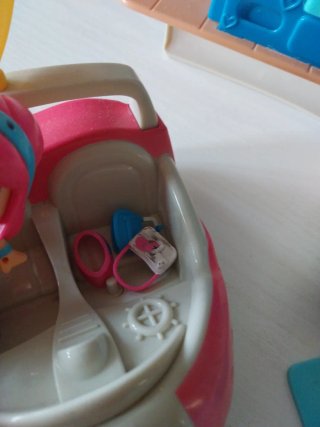 Barco Pinypon con figura