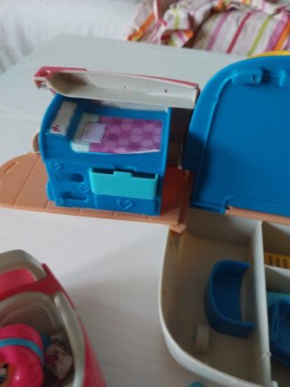 Barco Pinypon con figura