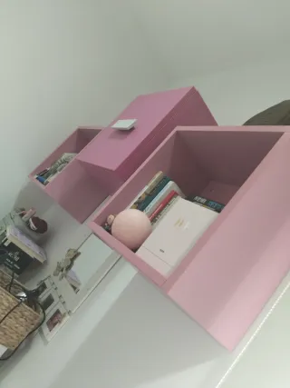 Habitación nido blanca y rosa