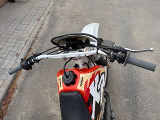Honda XR 600 Enduro Moto
