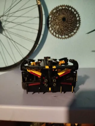 Bugatti Lego Technic W16.4