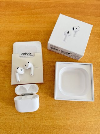 AirPods 4 con ANC