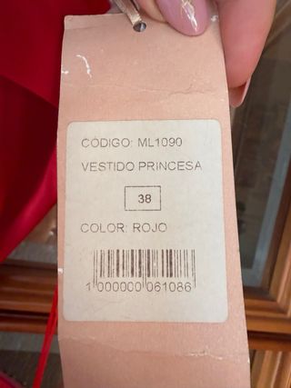 Vestido de fiesta rojo maria lago espectacular