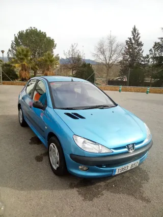 Peugeot 206 1999