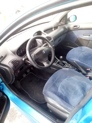 Peugeot 206 1999