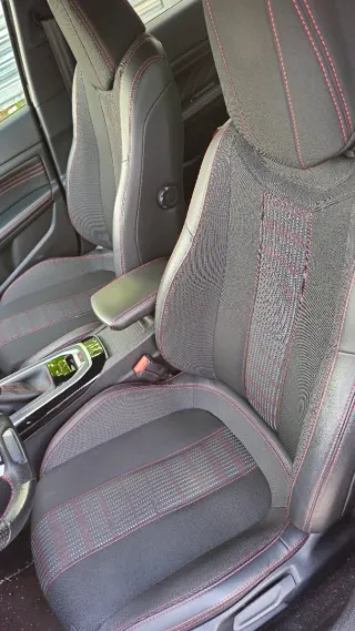 Peugeot 308 2015