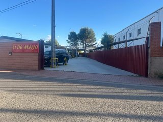 Alquiler de plazas de parking con tejado