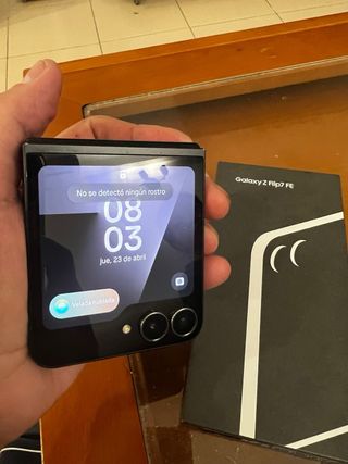 Samsung Galaxy Z Flip7 FE Negro