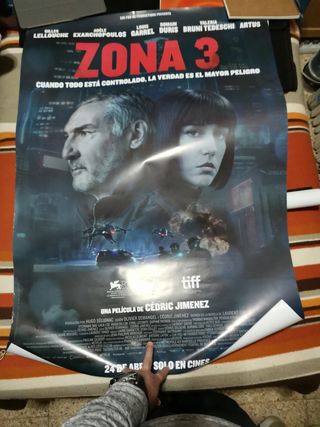Póster película Zona 3