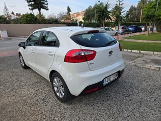 KIA Rio 2013 CON 1 DE GARANTIA