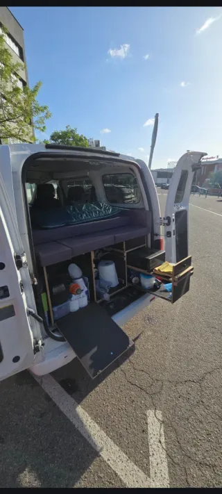 Nissan NV200 2013