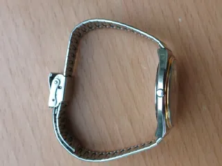Certina Cuarzo Esfera Gris
