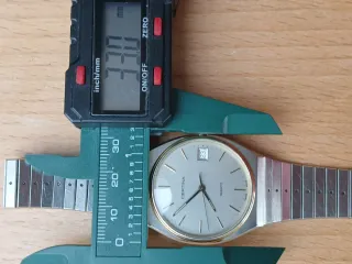 Certina Cuarzo Esfera Gris