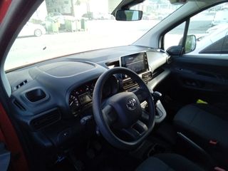Toyota Proace City Verso 1.5D Family Active L1 96 kW (131 CV)