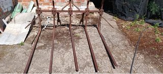 Horquilla recogesarmientos agrícola para tractor