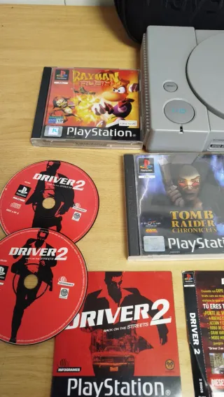 Console PlayStation 1 con Giochi