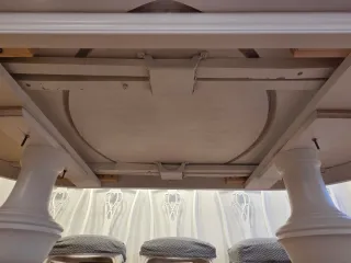 Mesa de comedor extensible blanca
