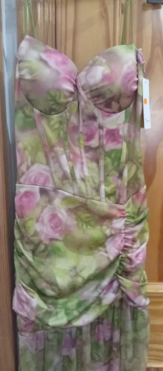 Vestido floral tipo corsé