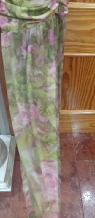 Vestido floral tipo corsé