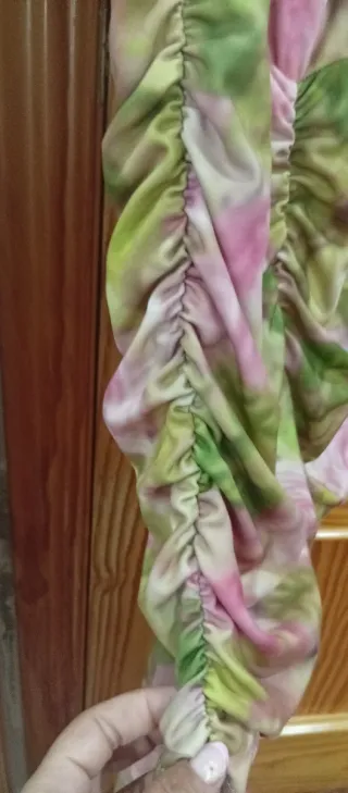 Vestido floral tipo corsé