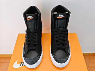 NIKE BLAZER MID '77 SUEDE