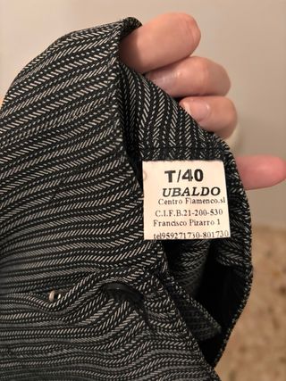 Traje Corto Flamenco Rojo y Negro Talla 40