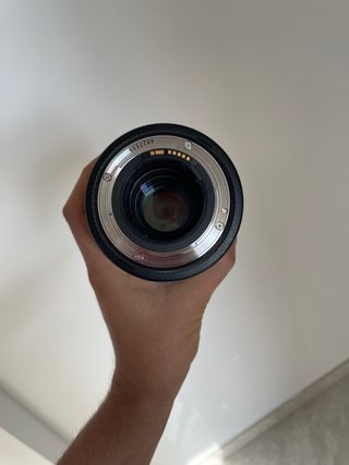 Canon EF 100mm f/2.8L IS USM Macro