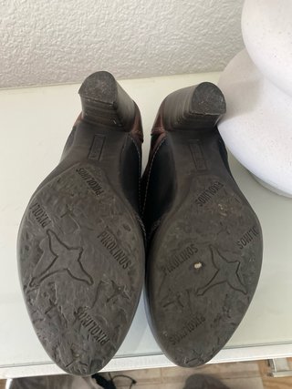 Zapatos Pikolinos Negros y Marrones