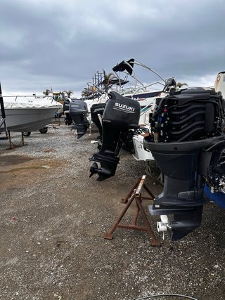Mecánico domicilio motor, fuera borda moto de agua