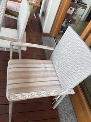 Set tavolo rattan 6 sedie vetro trasparente