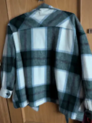 Sobrecamisa Zara cuadros verde y blanco