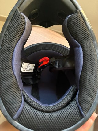 Casco SHIRO blanco y rojo